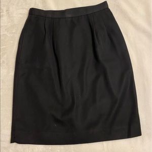 Unbranded Black Lined Short Skirt - 4P